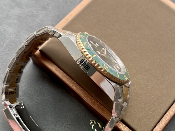 激安ロレックス内部構造